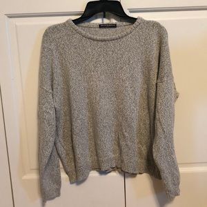 Brandy Melville Sweater